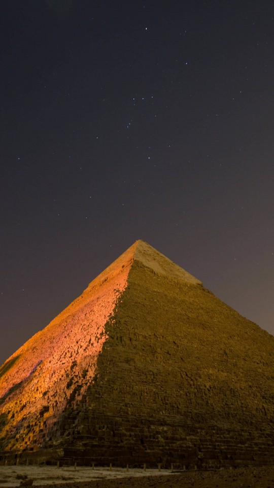 Download Pyramid by Night HD wallpaper for G2 mini 