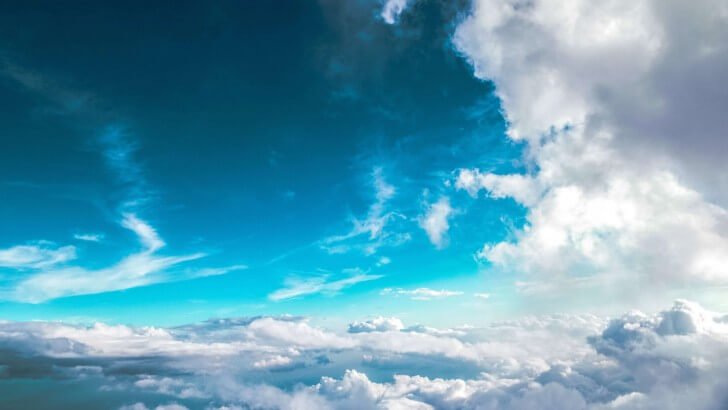 Cloudy Blue Sky Wallpaper