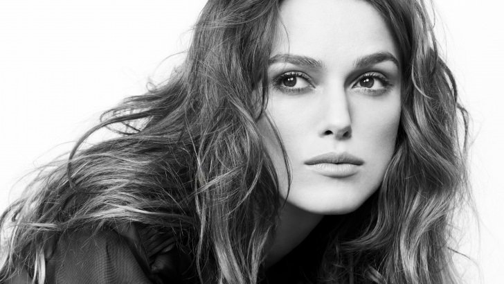Keira Knightley in Black & White Wallpaper - Celebrities HD Wallpapers