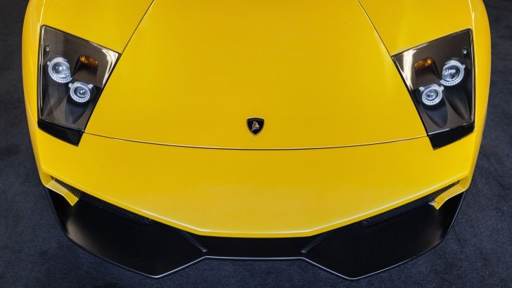 Lamborghini Murcielago LP670 Front Wallpaper