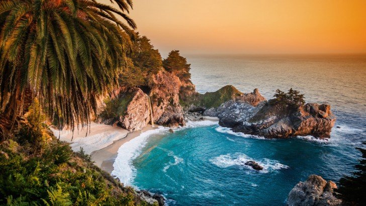 Unique Travel Destinations USA - From one to to the next, we explore fun, strange, and beautiful travel locations all across the USA.