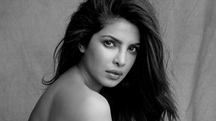 Priyanka Chopra Black & White Wallpaper