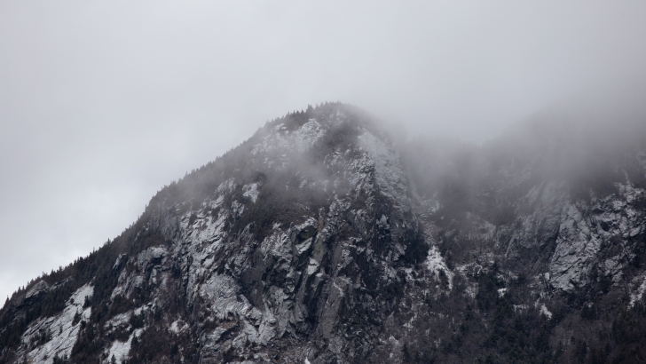 Rock Mountain Cliff Black & White Wallpaper