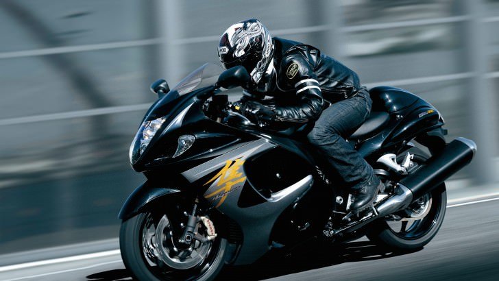 Suzuki Hayabusa GSX 1300R Wallpaper