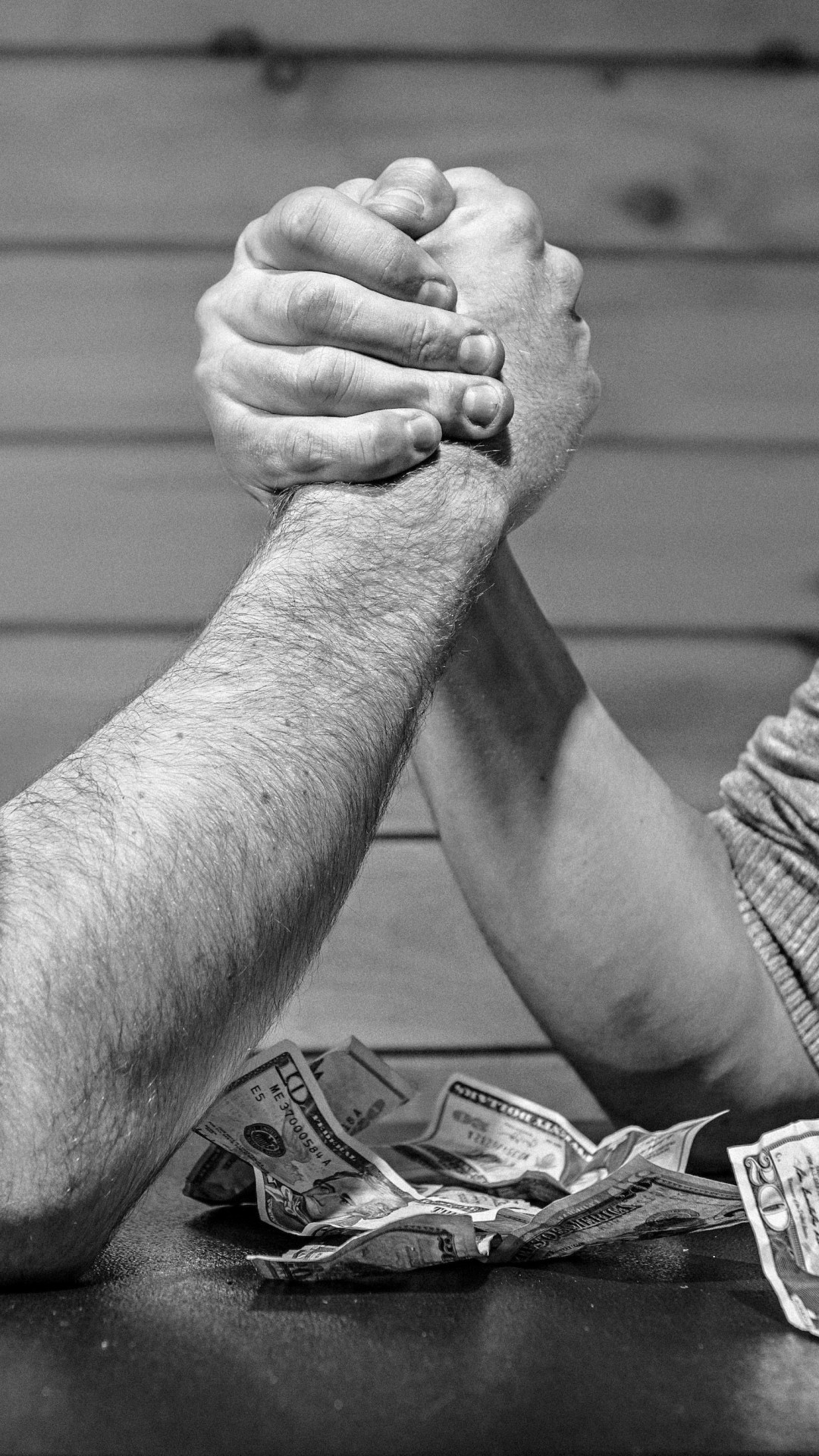 Arm Wrestling Wallpaper for HTC One