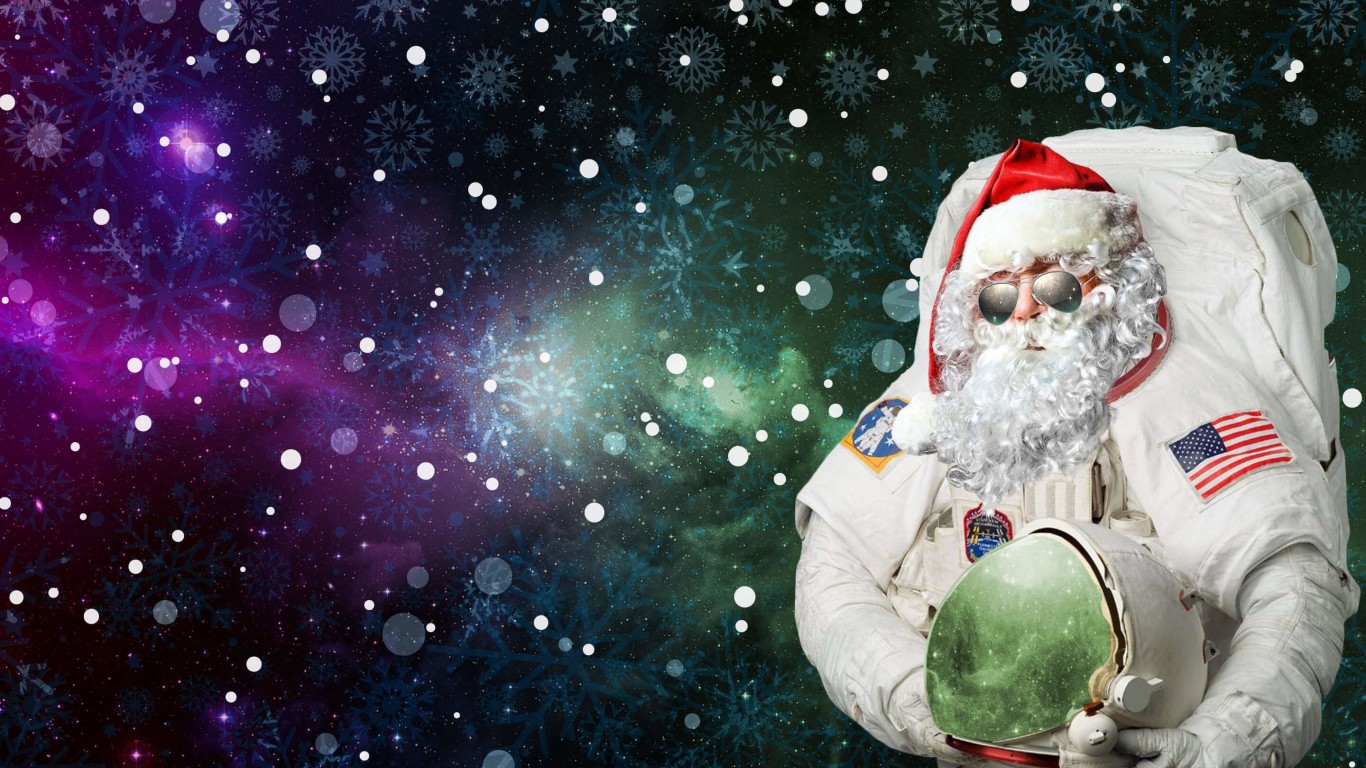 Astro Santa Wallpaper for Desktop 1366x768