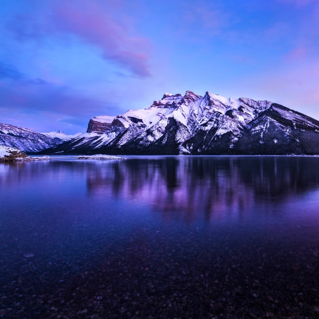 Banff National Park Wallpaper for Apple iPad 2