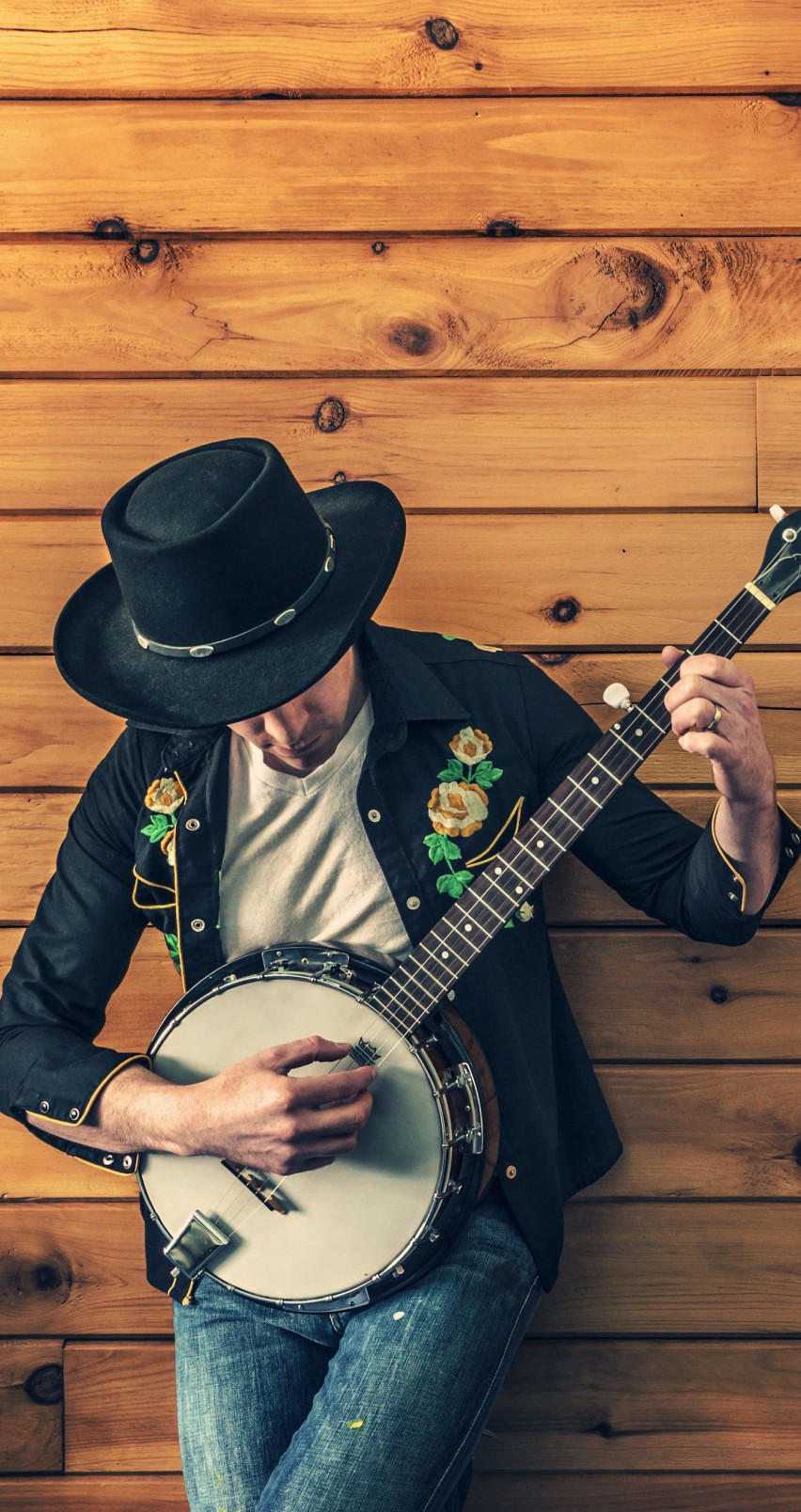 Banjo Player Wallpaper for Apple iPhone 6 / 6s