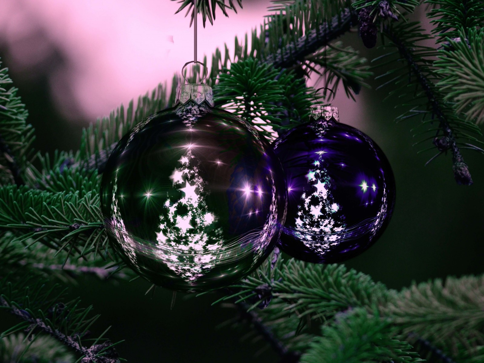 Beautiful Christmas Tree Ornaments Wallpaper for Desktop 1600x1200