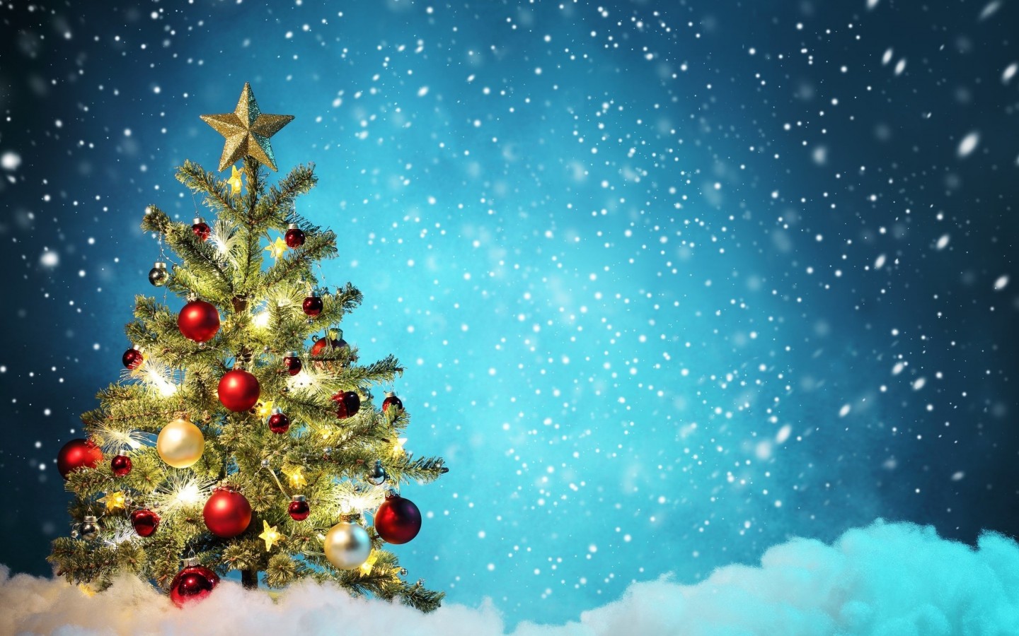 Beautiful Christmas Tree Wallpaper for Desktop 1440x900