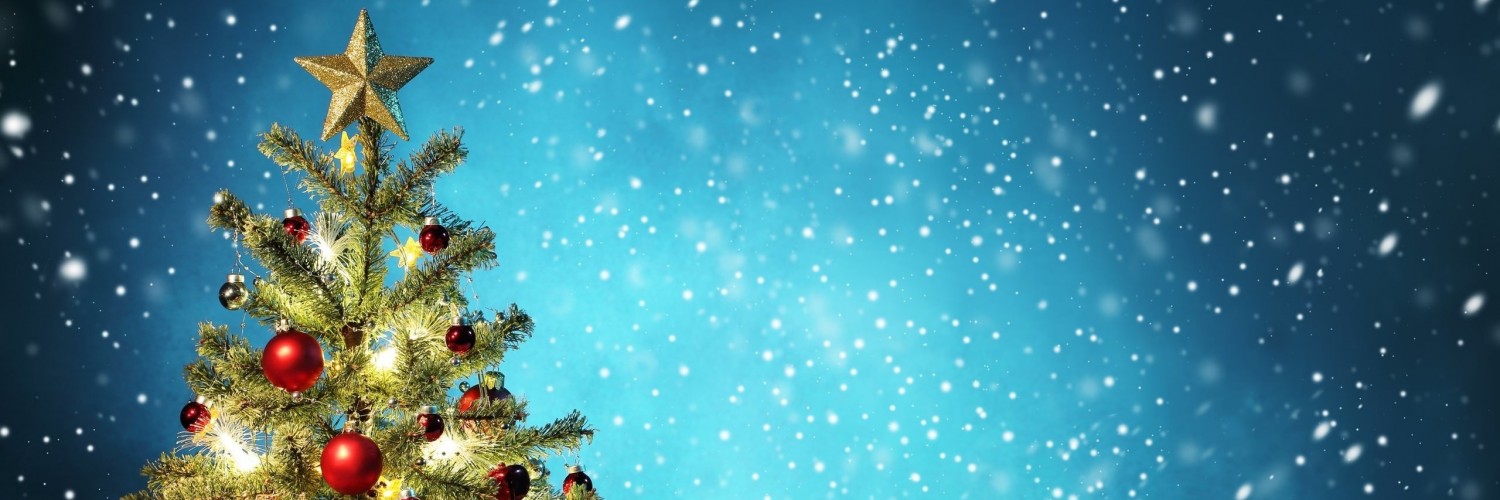 Beautiful Christmas Tree HD wallpaper for Twitter Header screens