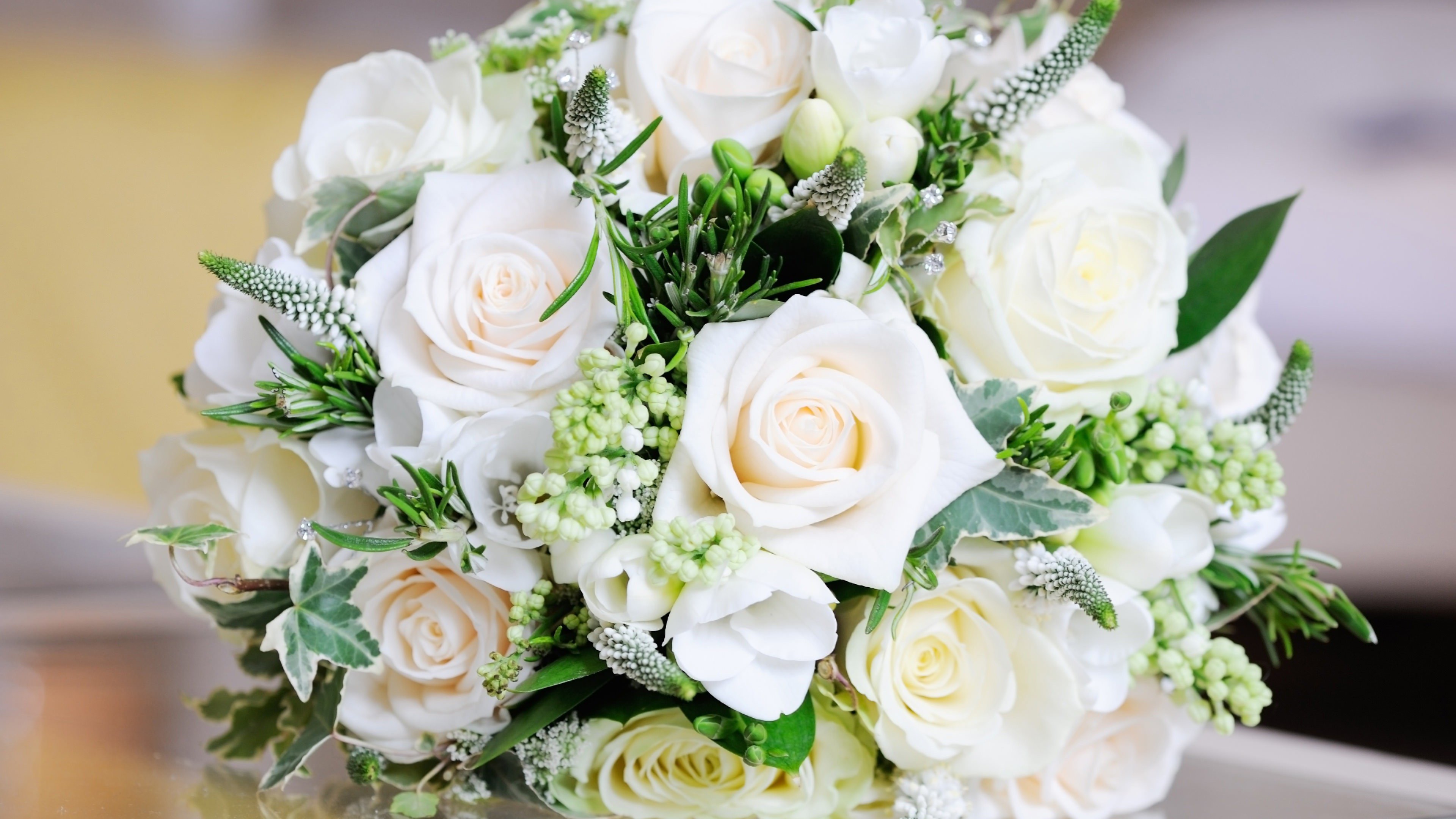 Beautiful White Roses Bouquet Wallpaper for Desktop 4K 3840x2160