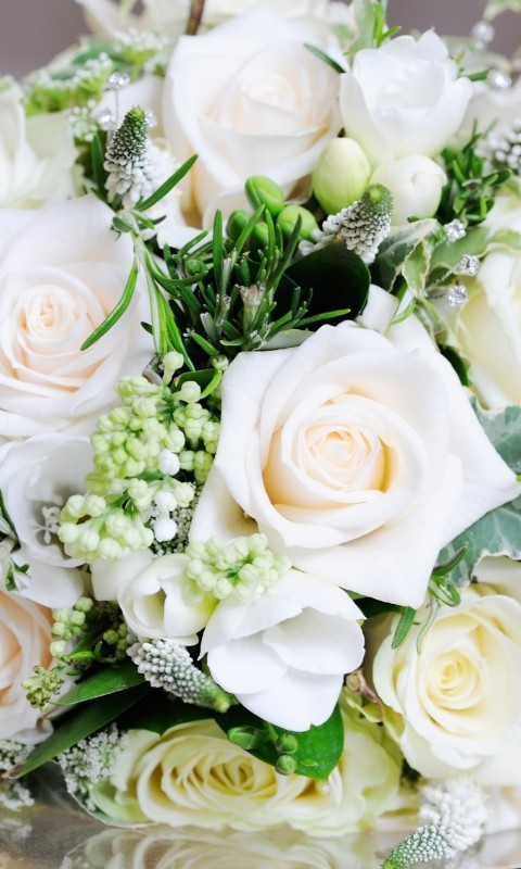 Beautiful White Roses Bouquet Wallpaper for SAMSUNG Galaxy S3 Mini