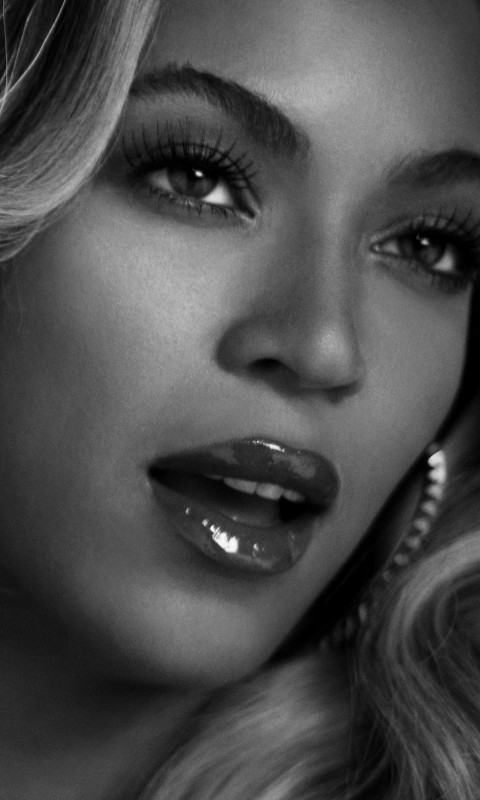 Beyonce in Black & White Wallpaper for HTC Desire HD