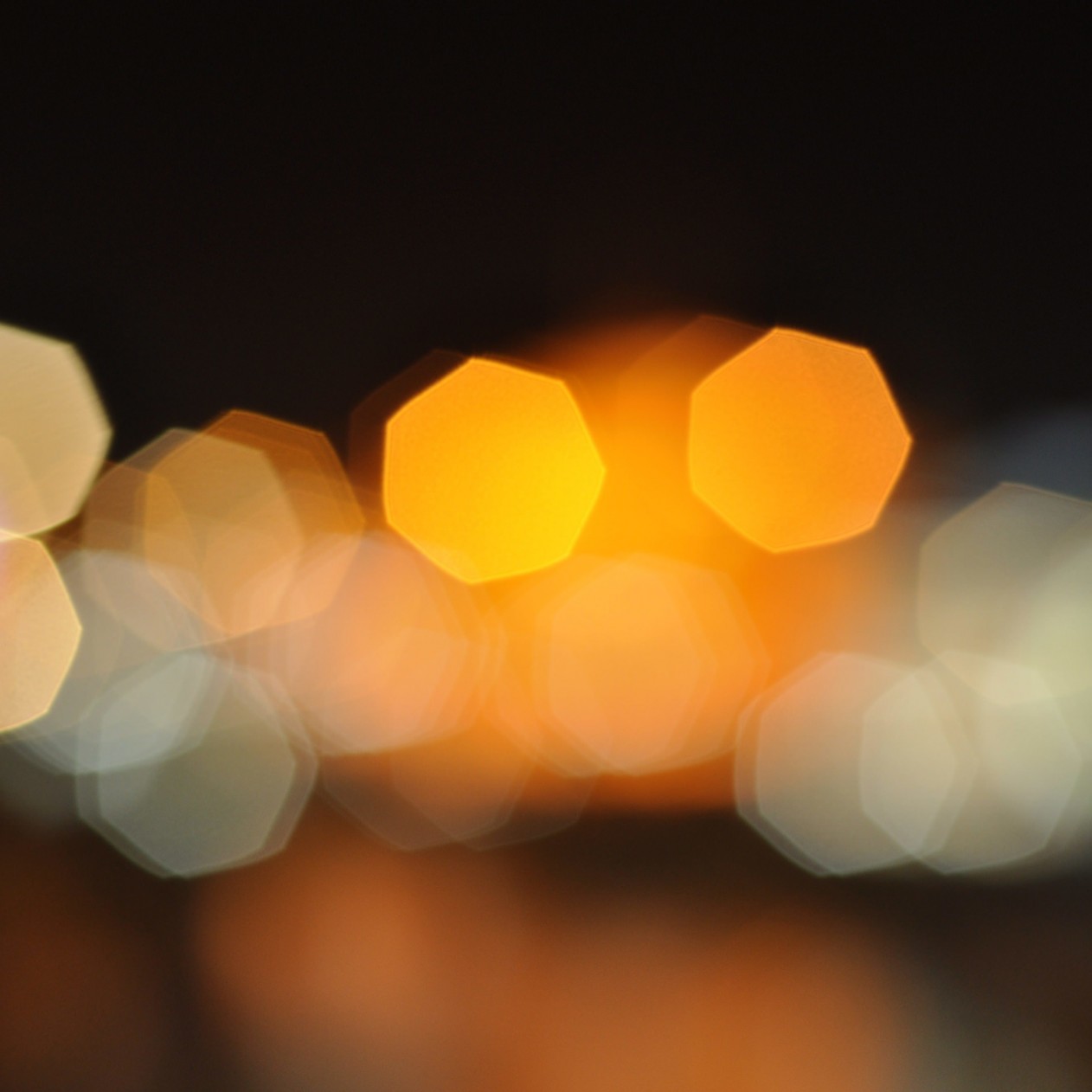 Blurred City Lights HD wallpaper for iPad mini screens