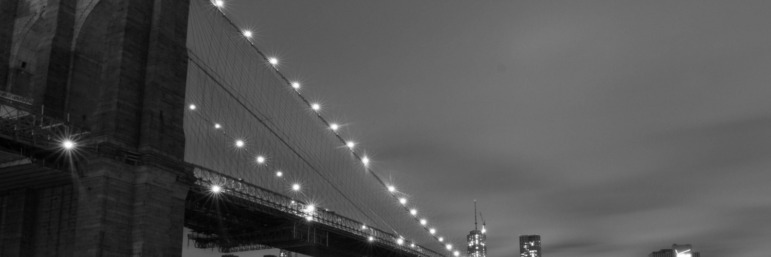 Brooklyn Bridge, New York City in Black & White Wallpaper for Social Media Twitter Header