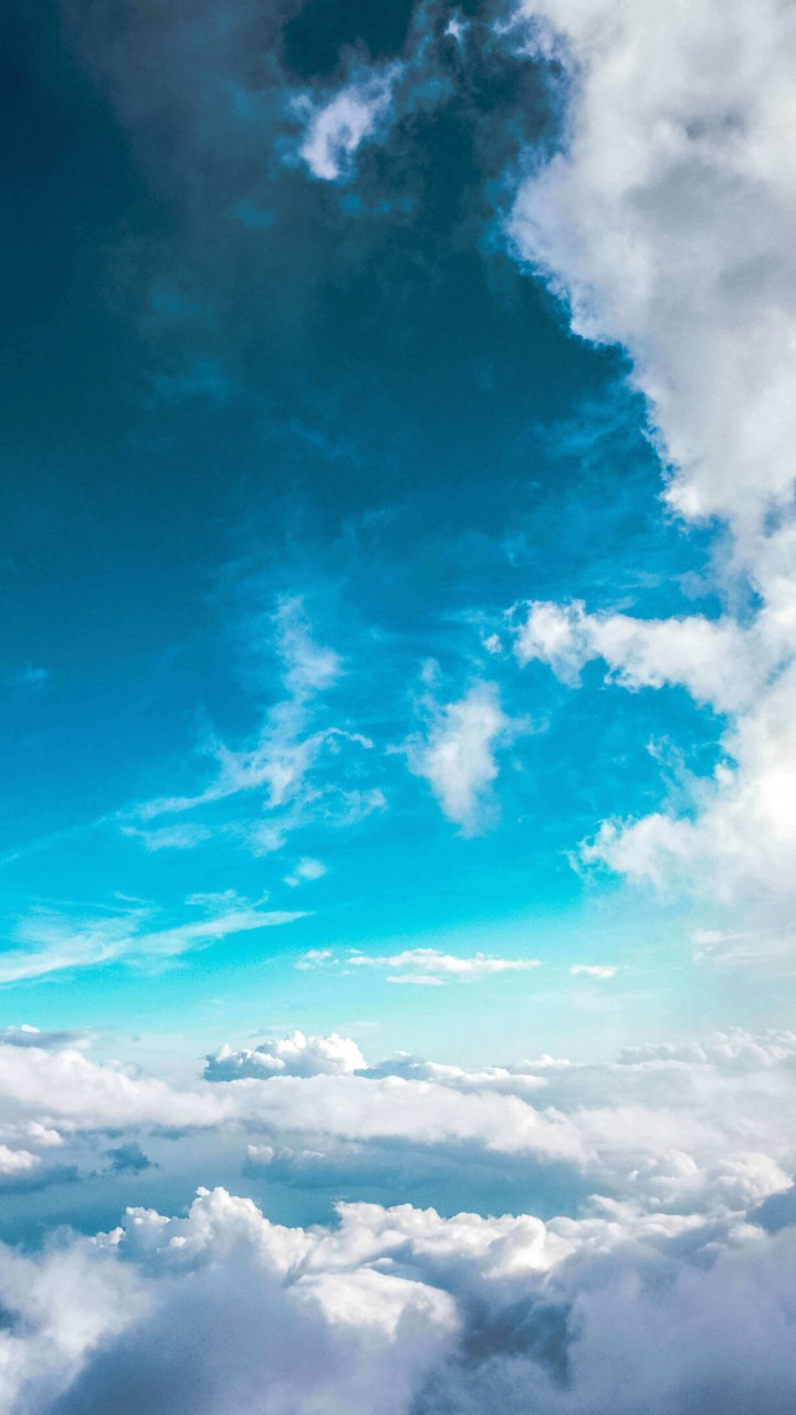 Cloudy Blue Sky Wallpaper for HTC One mini