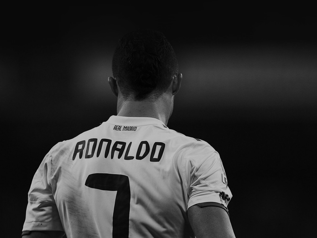 Cristiano Ronaldo in Black & White Wallpaper for Desktop 1024x768