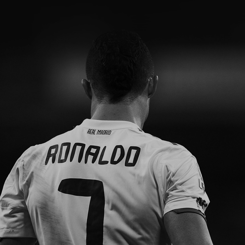 Cristiano Ronaldo in Black & White Wallpaper for Apple iPad 2