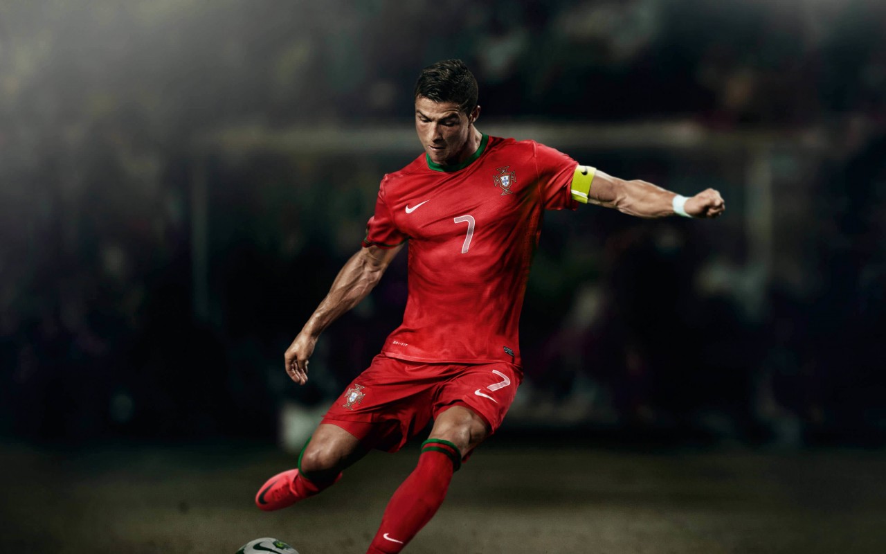 Cristiano Ronaldo In Portugal Jersey Wallpaper for Desktop 1280x800