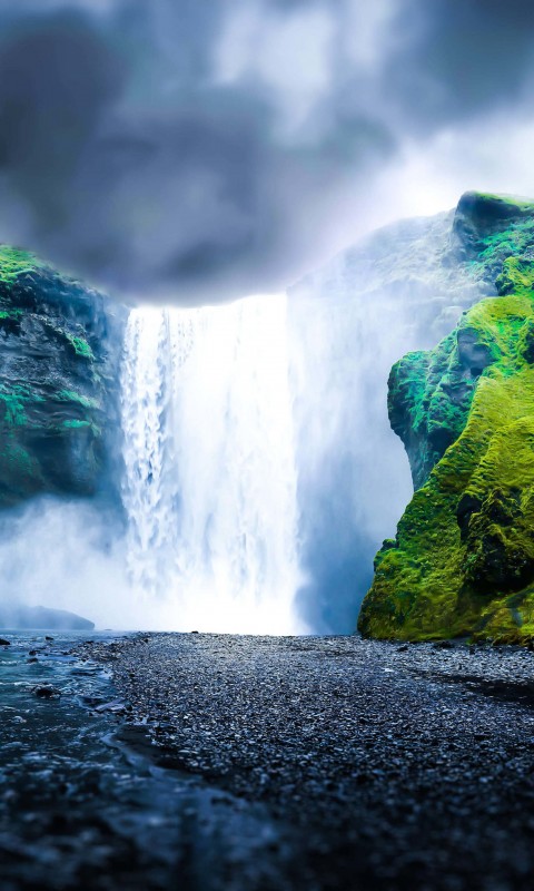 Dreamy Waterfall Wallpaper for HTC Desire HD