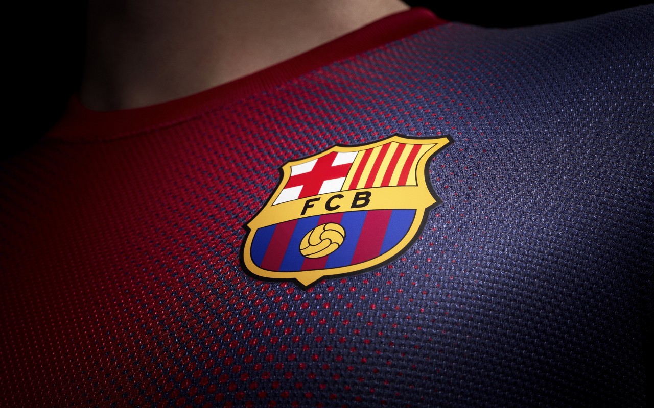FC Barcelona Logo Shirt Wallpaper for Desktop 1280x800