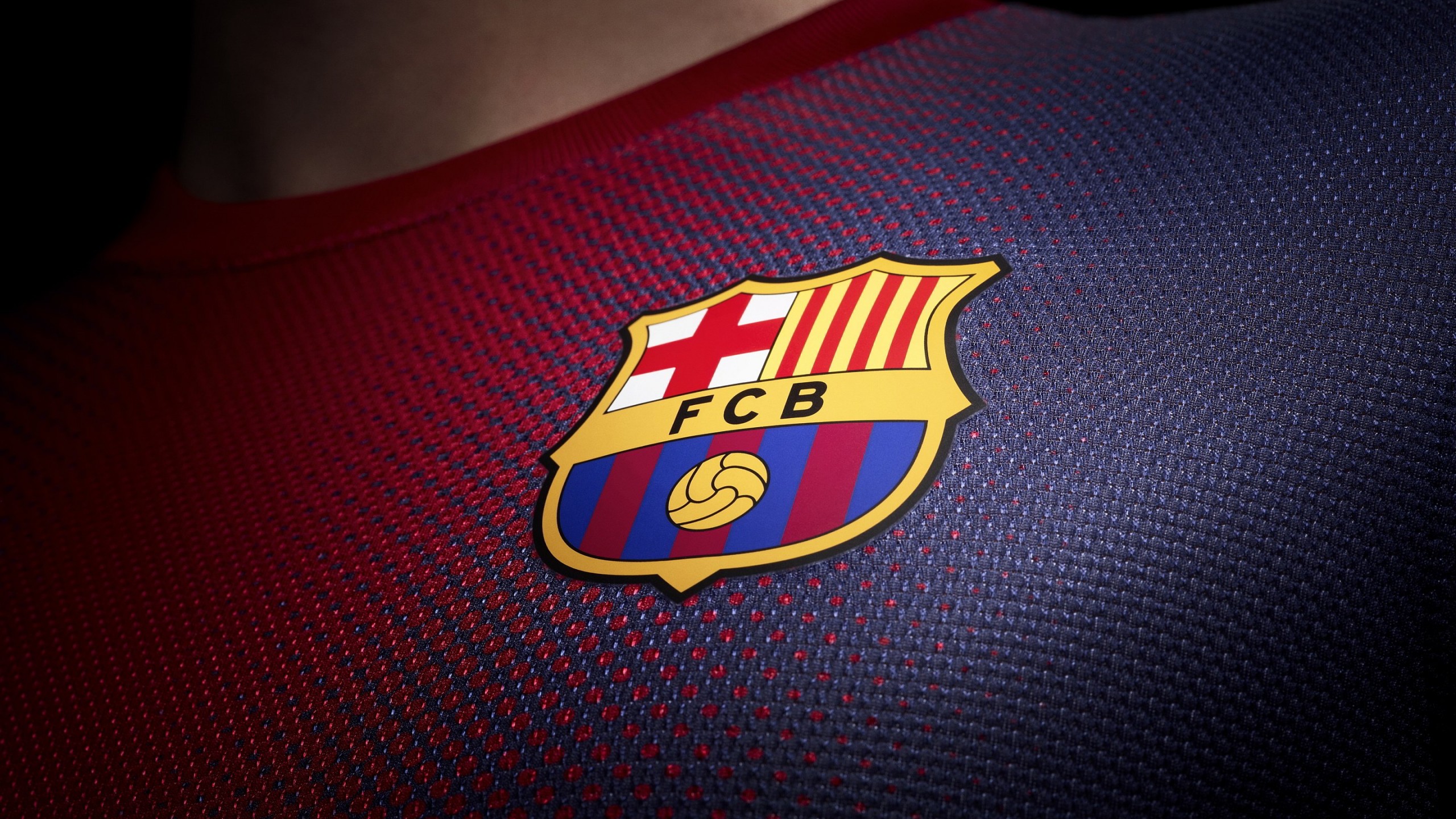 FC Barcelona Logo Shirt Wallpaper for Desktop 2560x1440
