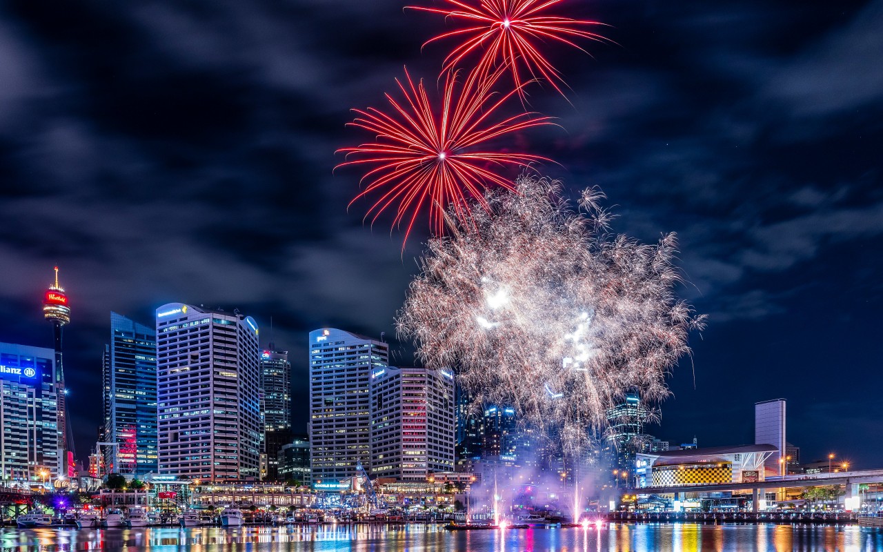 Fireworks In Darling Harbour Wallpaper for Desktop 1280x800