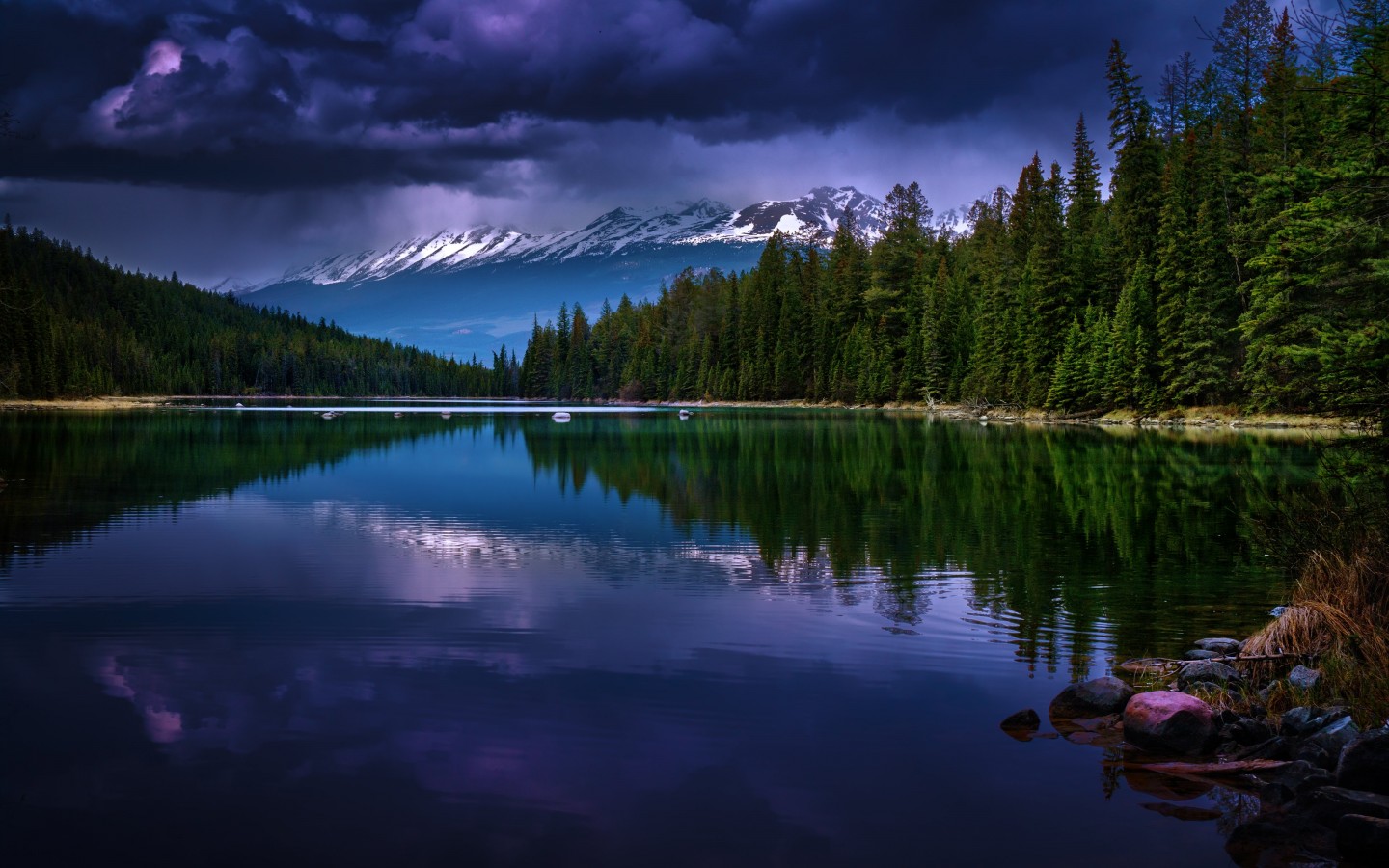 First Lake, Alberta, Canada Wallpaper for Desktop 1440x900