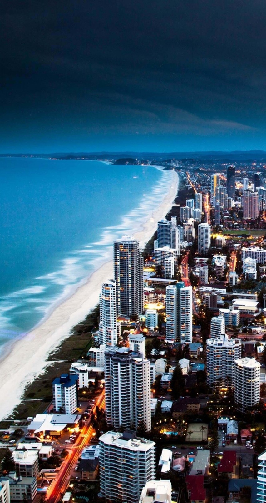 Gold Coast City in Queensland, Australia Wallpaper for Apple iPhone 6 / 6s