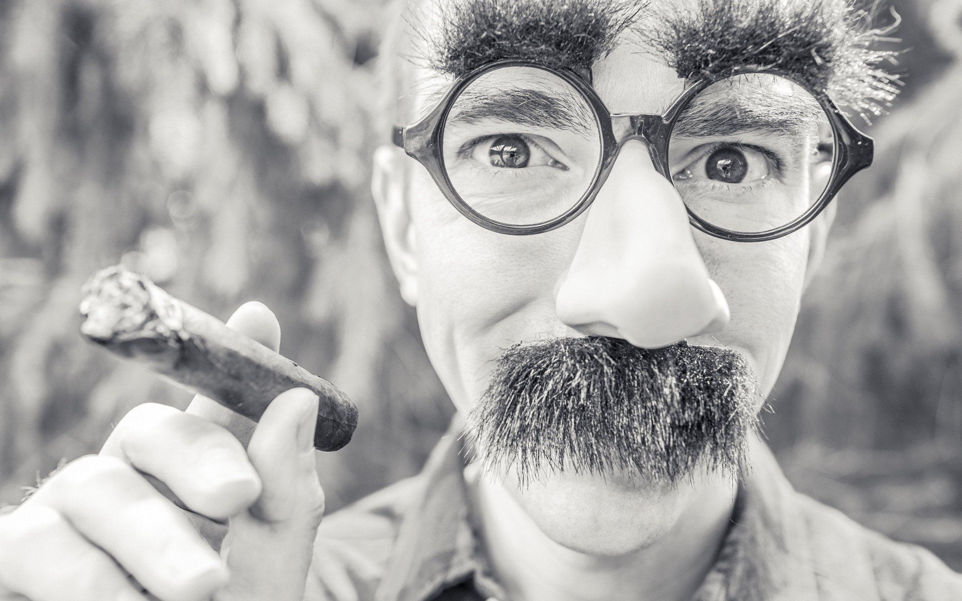 Groucho Glasses Man Wallpaper for Desktop 1920x1200