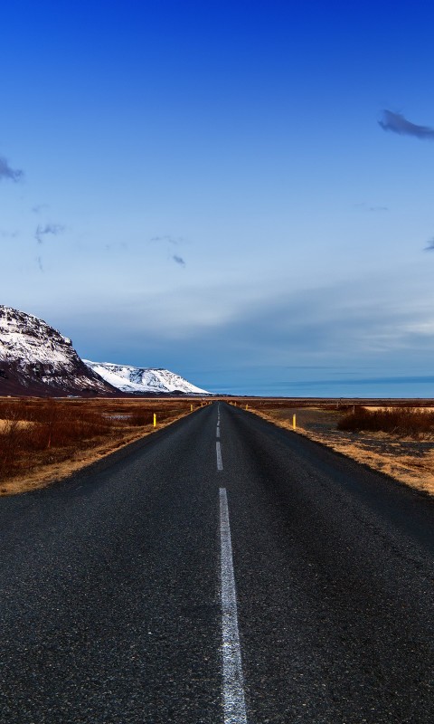 Icelandic Road, Skaftafell, Iceland Wallpaper for SAMSUNG Galaxy S3 Mini