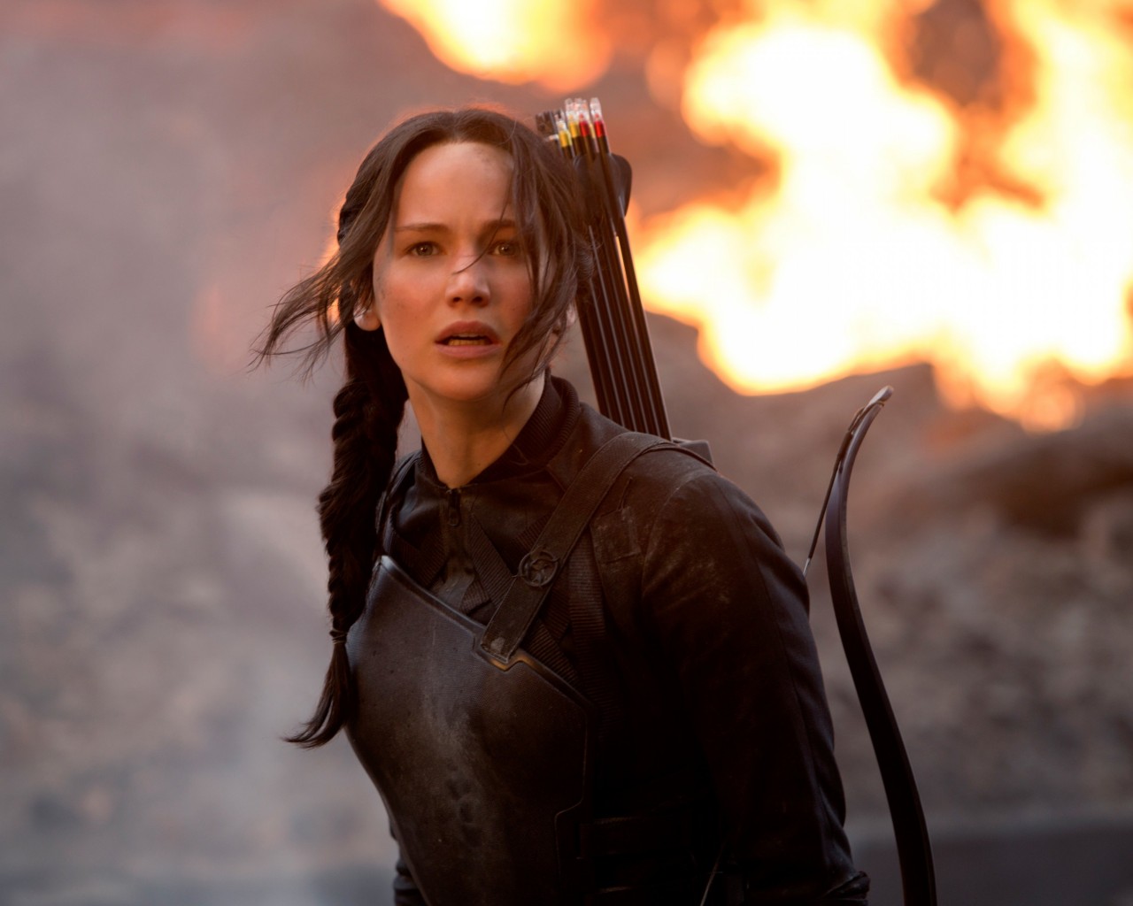 Jennifer Lawrence in The Hunger Games Wallpaper for Desktop 1280x1024
