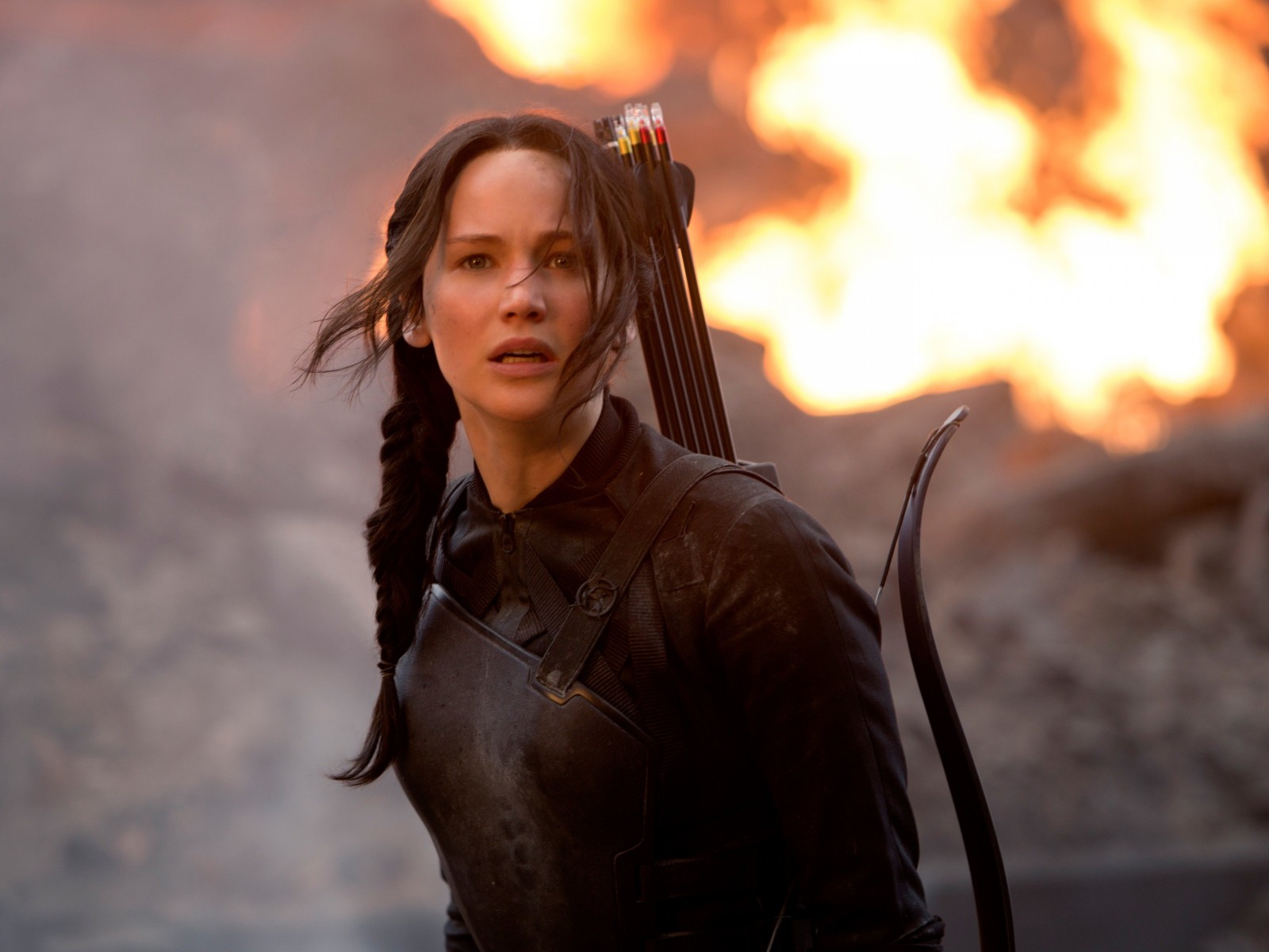 Jennifer Lawrence in The Hunger Games Wallpaper for Desktop 1600x1200