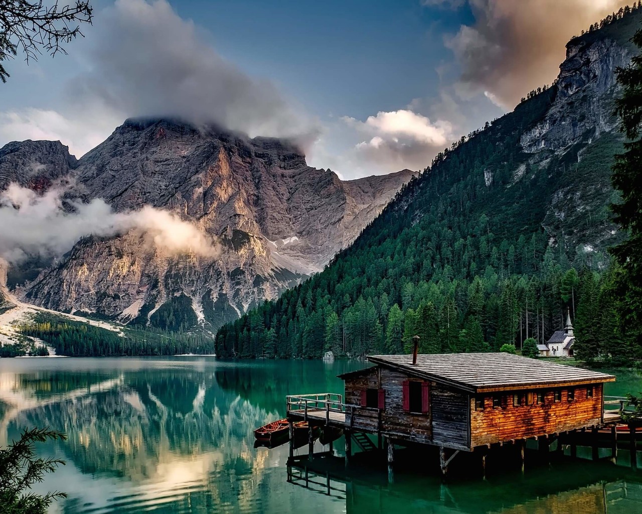 Lake Prags - Italy Wallpaper for Desktop 1280x1024