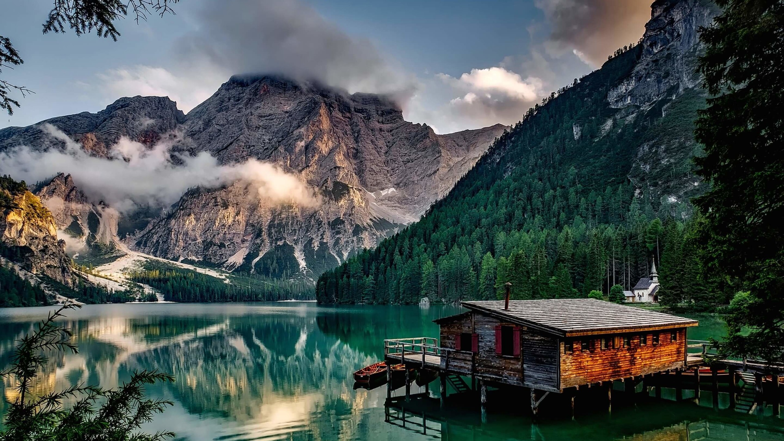 Lake Prags - Italy Wallpaper for Desktop 2560x1440