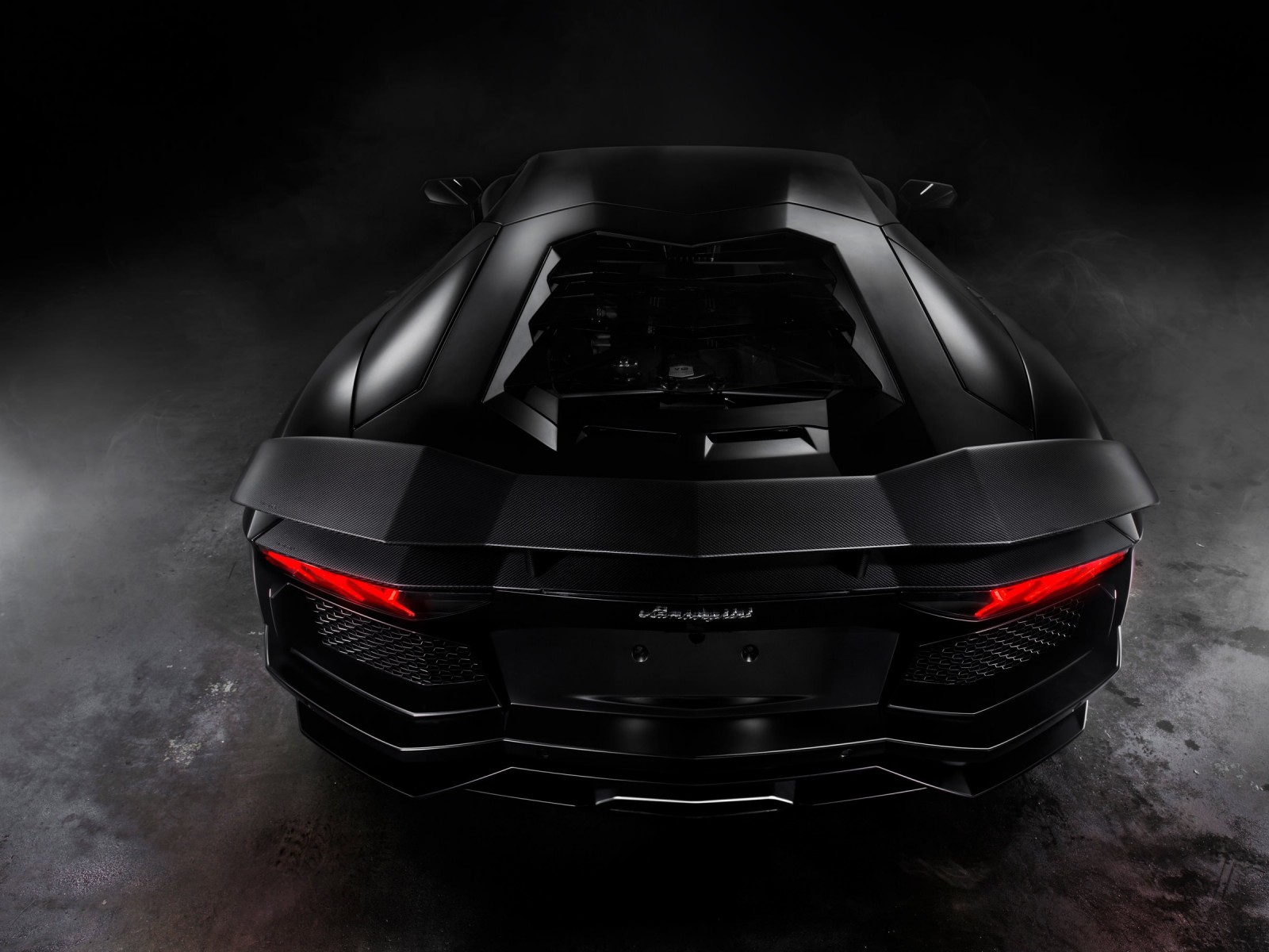 Lamborghini Aventador Matte Black Wallpaper for Desktop 1600x1200