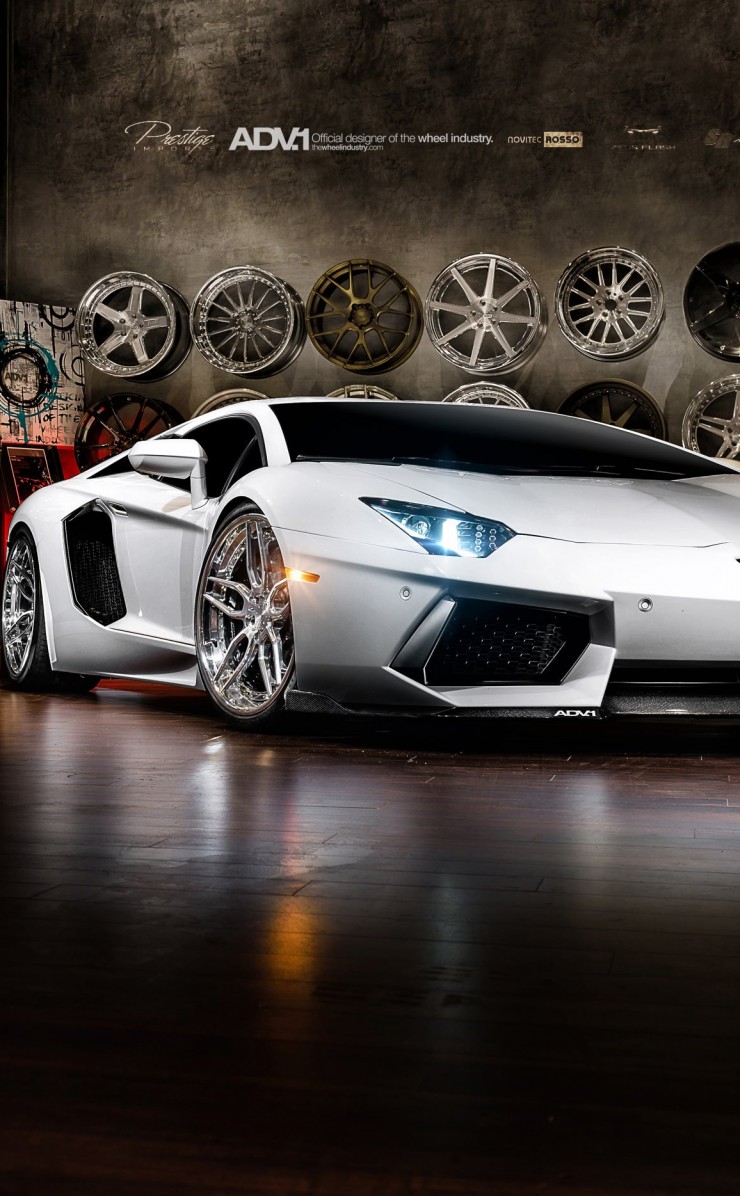 Lamborghini Aventador On ADV.1 Wheels Wallpaper for Apple iPhone 4 / 4s