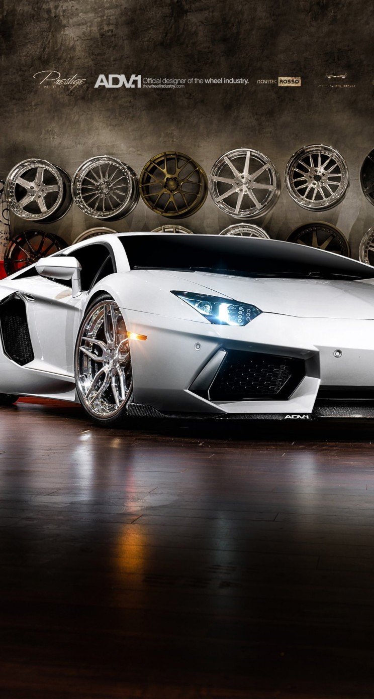 Lamborghini Aventador On ADV.1 Wheels Wallpaper for Apple iPhone 5 / 5s