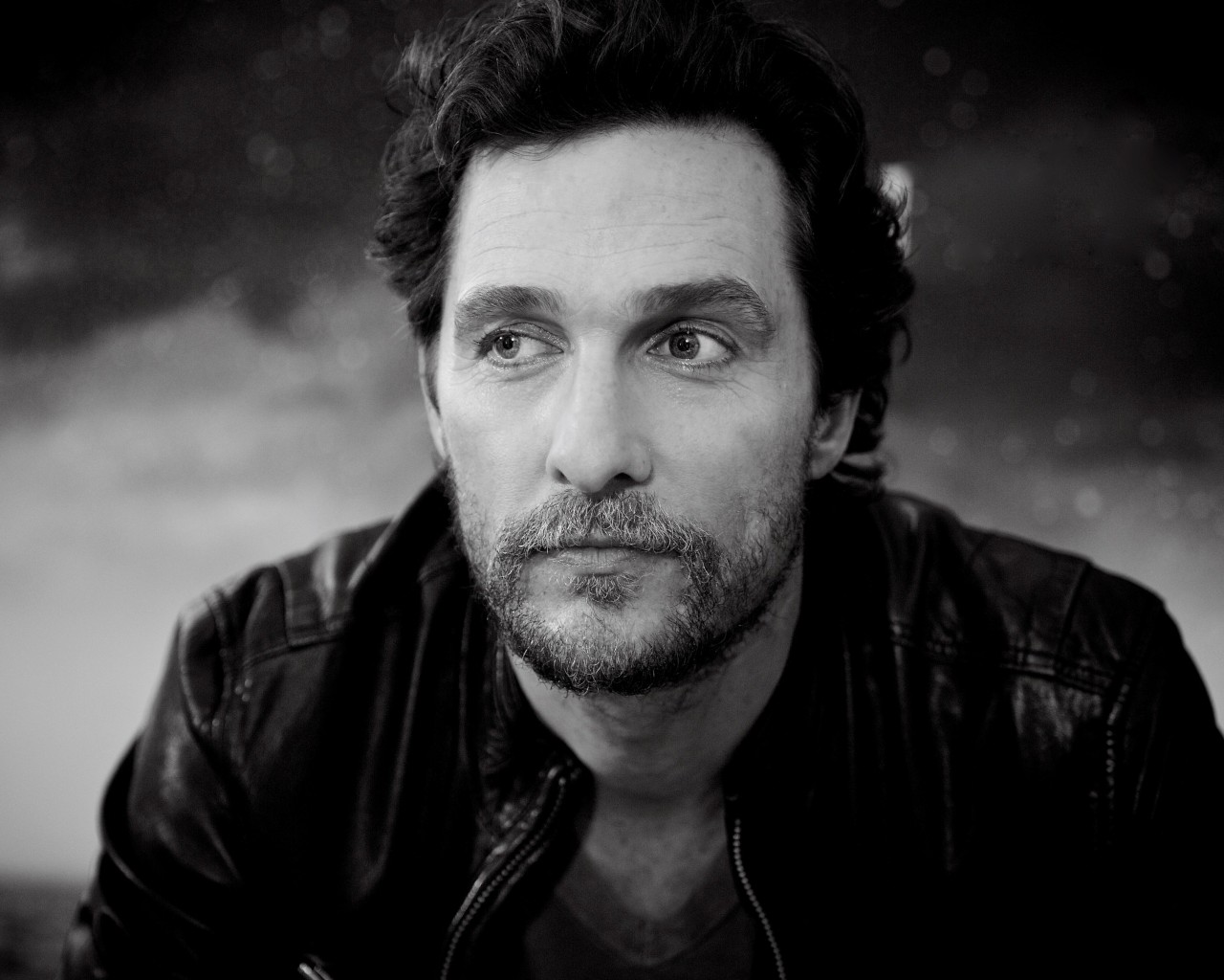 Matthew McConaughey Black & White Portrait Wallpaper for Desktop 1280x1024