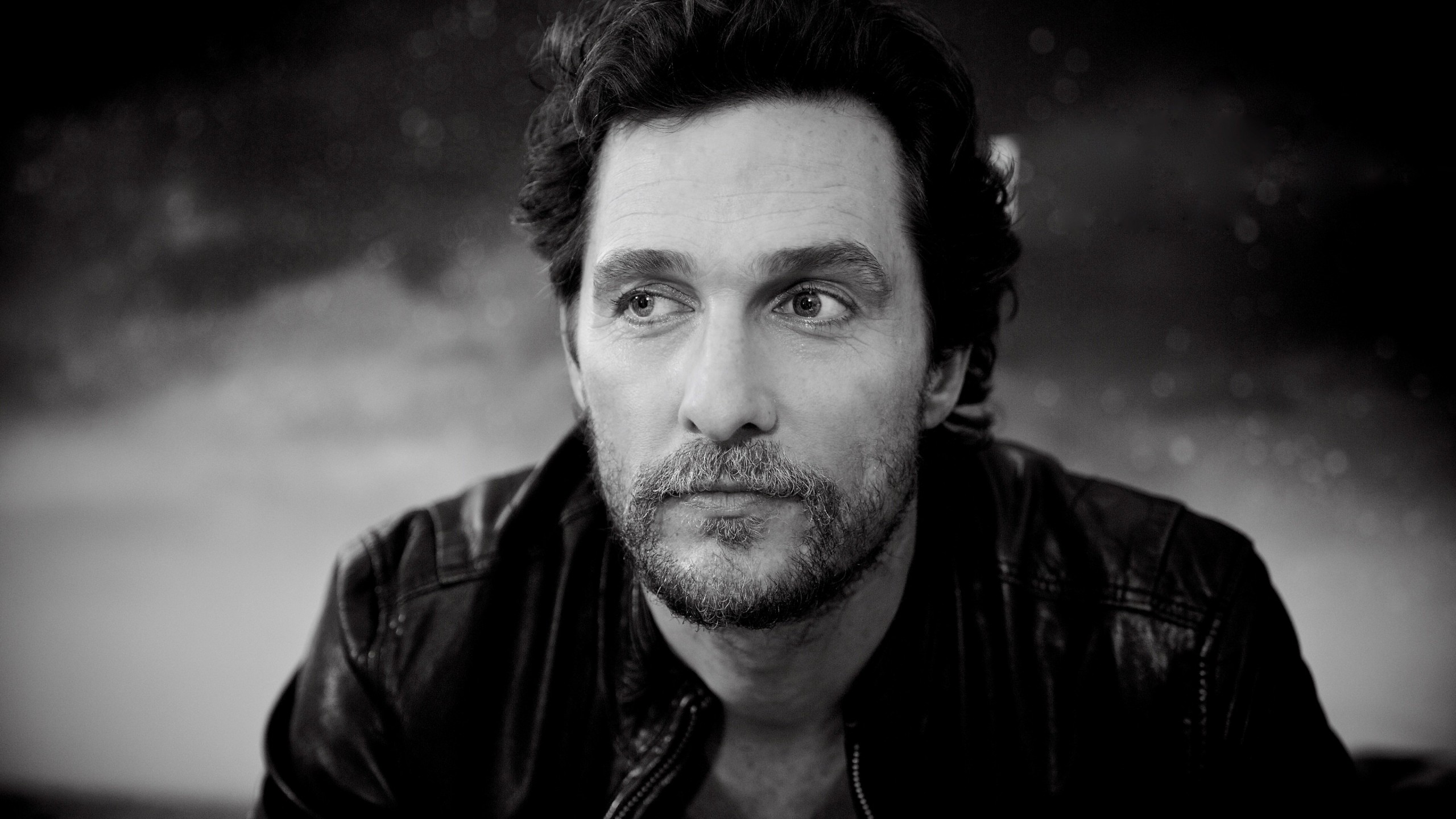 Matthew McConaughey Black & White Portrait Wallpaper for Desktop 2560x1440