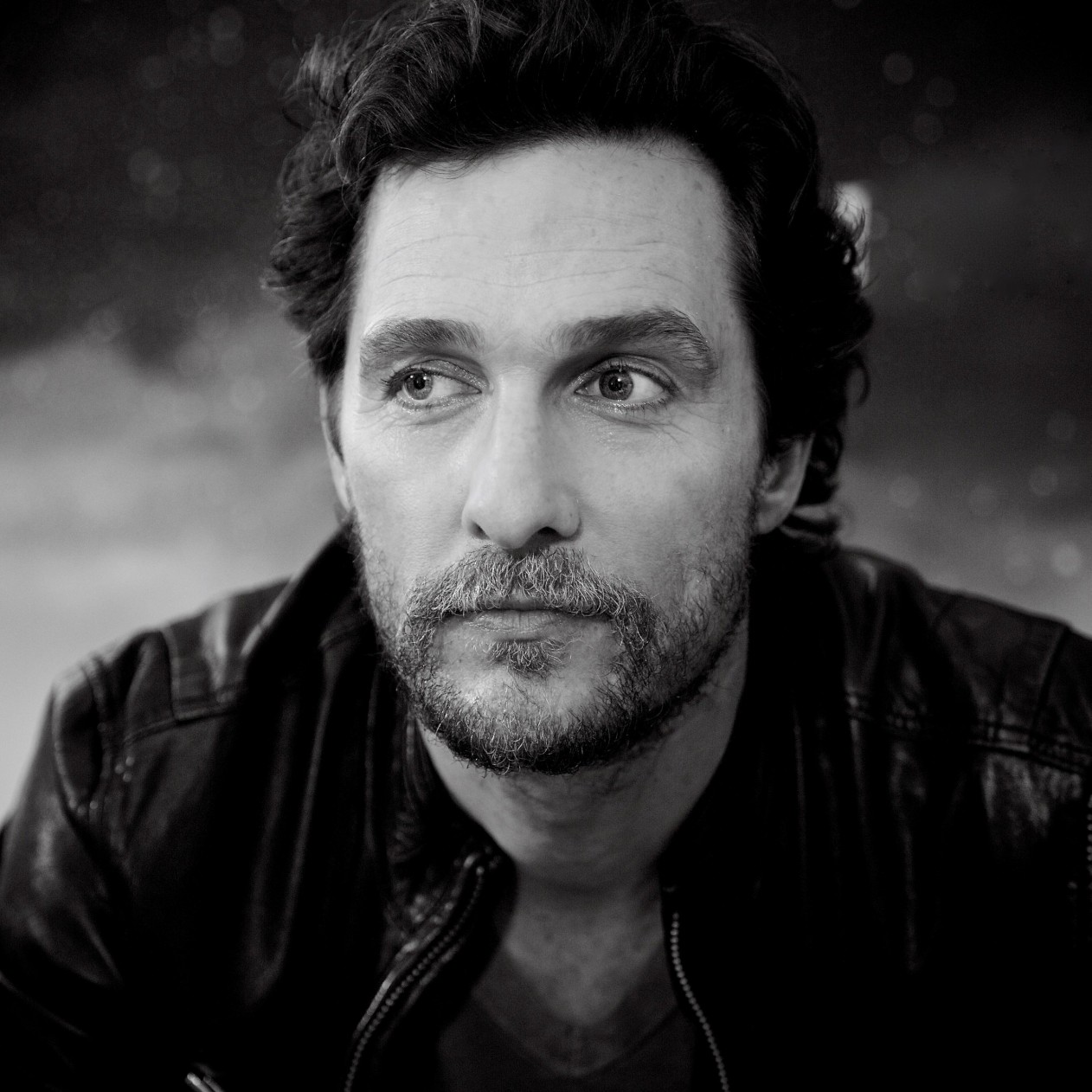 Matthew McConaughey Black & White Portrait Wallpaper for Apple iPad mini