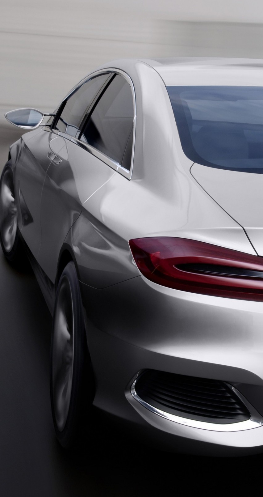Mercedes Benz F800 Concept Rear View Wallpaper for Apple iPhone 6 / 6s
