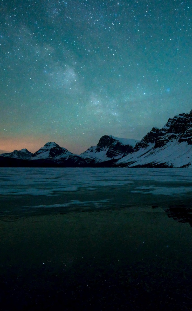 Milky Way over Bow Lake, Alberta, Canada Wallpaper for Apple iPhone 4 / 4s