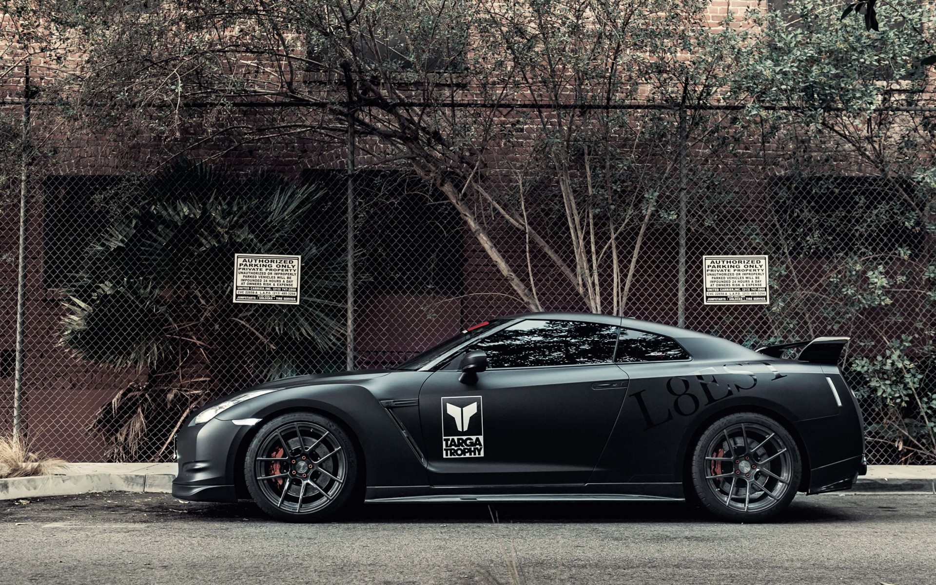 Nissan GT-R Black Edition Wallpaper for Desktop 1920x1200