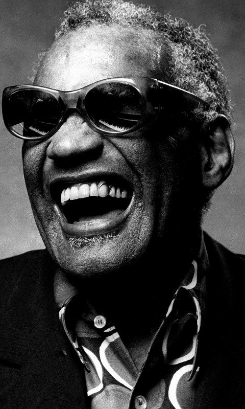 Ray Charles Portrait in Black & White Wallpaper for SAMSUNG Galaxy S3 Mini
