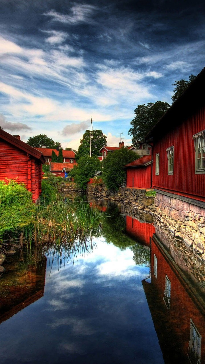 Red Village, Norberg, Sweden Wallpaper for Motorola Droid Razr HD
