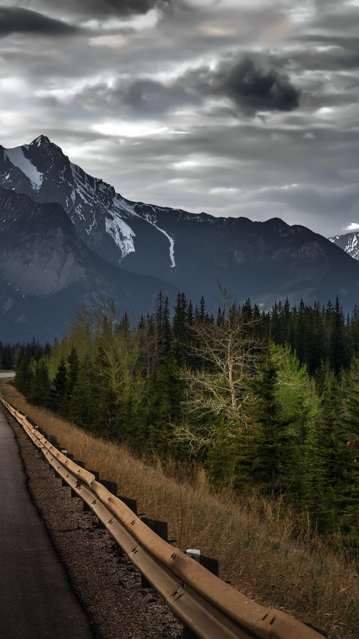 Road trip on a stormy day, Canada Wallpaper for SAMSUNG Galaxy S5 Mini