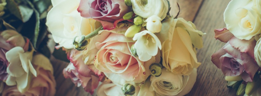Roses Bouquet Composition Wallpaper for Social Media Facebook Cover