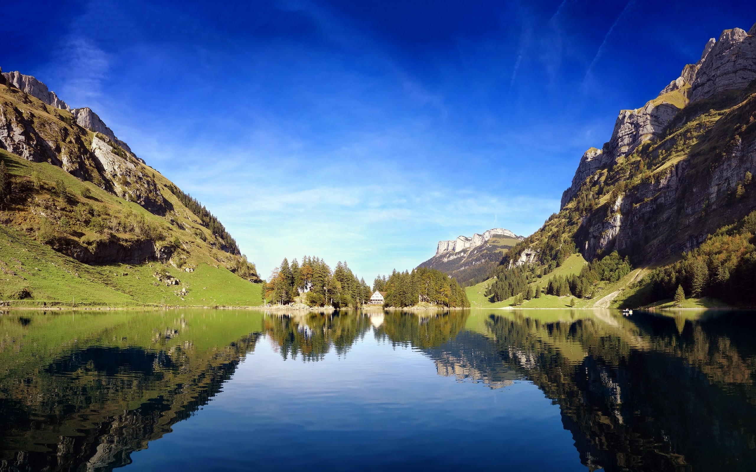 Seealpsee lake in Switzerland Wallpaper for Desktop 2560x1600